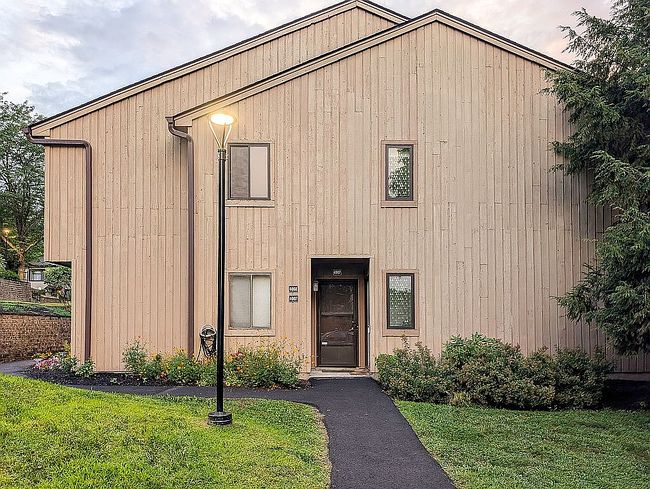 Photo of 4008 Deer Path