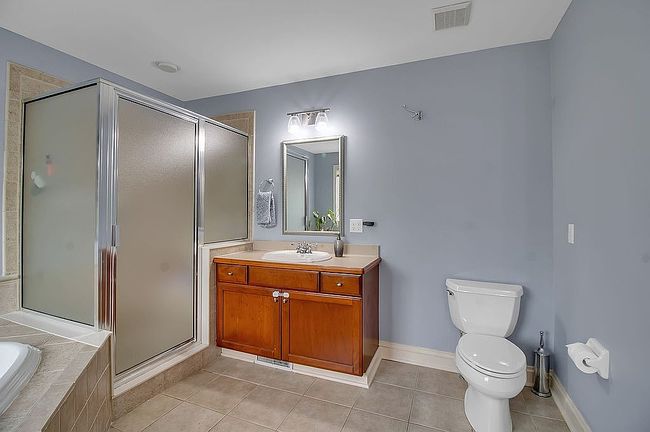 Photo of 9007 Stonebriar Dr, Clarence Center, NY