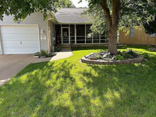 Image of 312 N 6th St