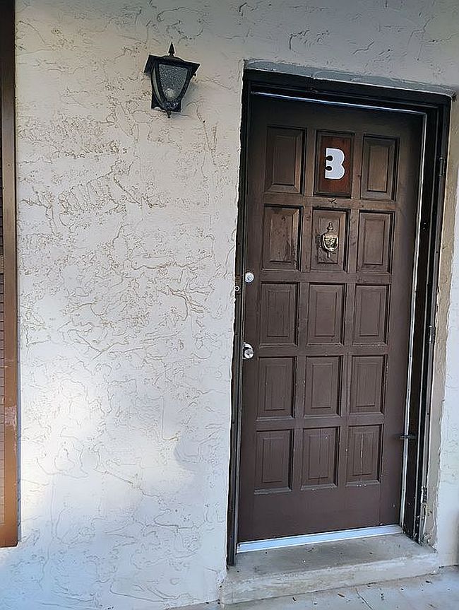Image of 1647 El Camino Rd Apt 3
