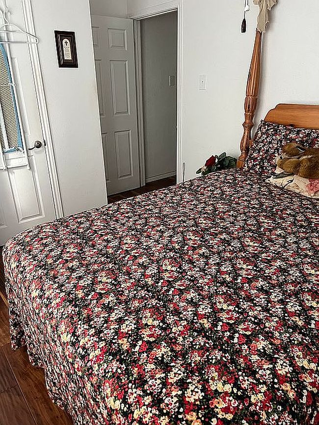 Photo of 921 Angies Xing, Tool, TX