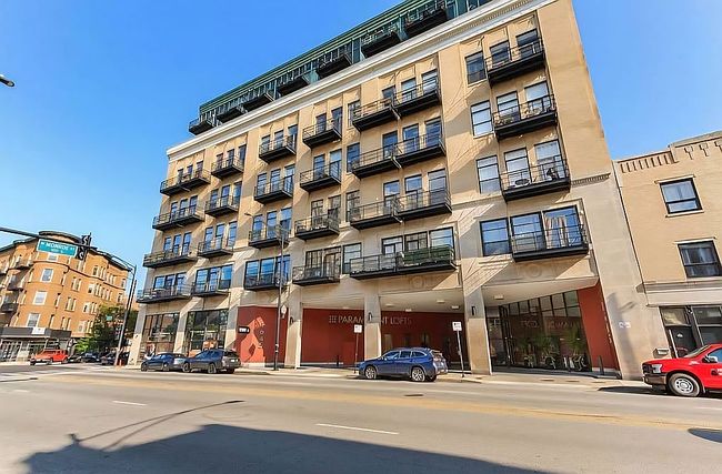 Preview of property located at 1645 W Ogden Ave Unit 316