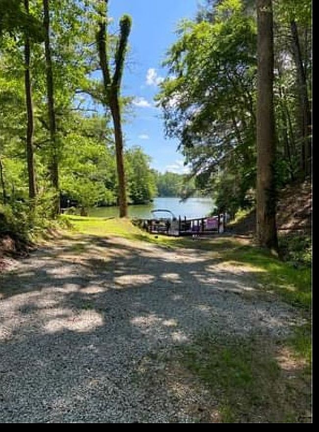Photo of 316 Bowers Rd, Harriman, TN