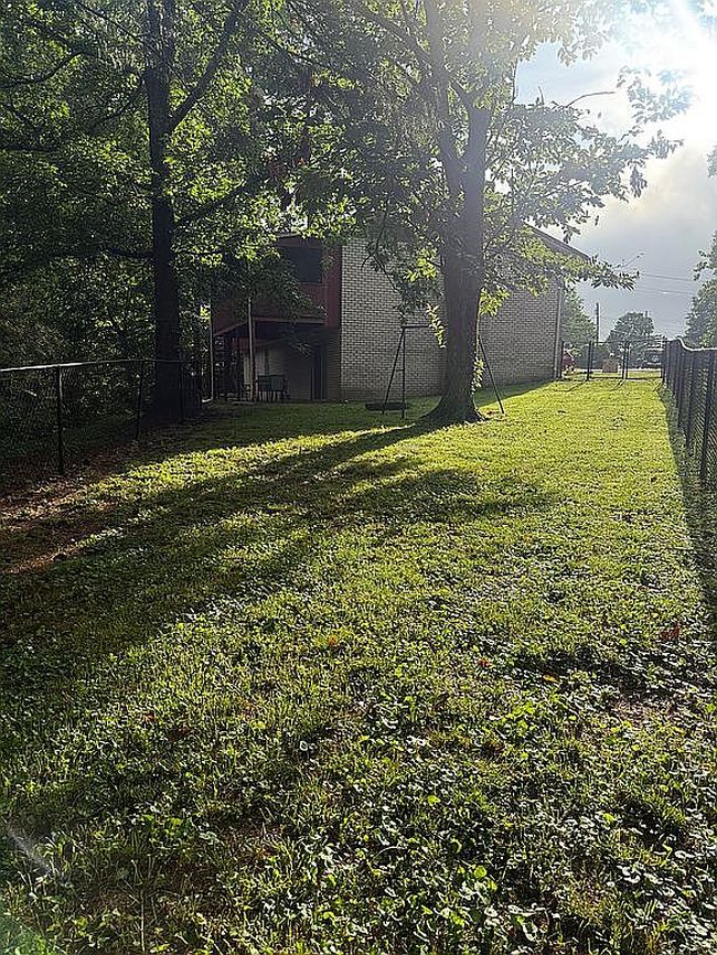 Photo of 304 Meadow Ln, Milton, WV