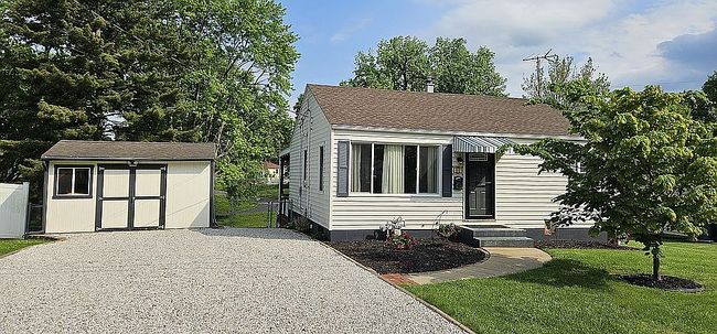 Image of 202 Greenfield Dr