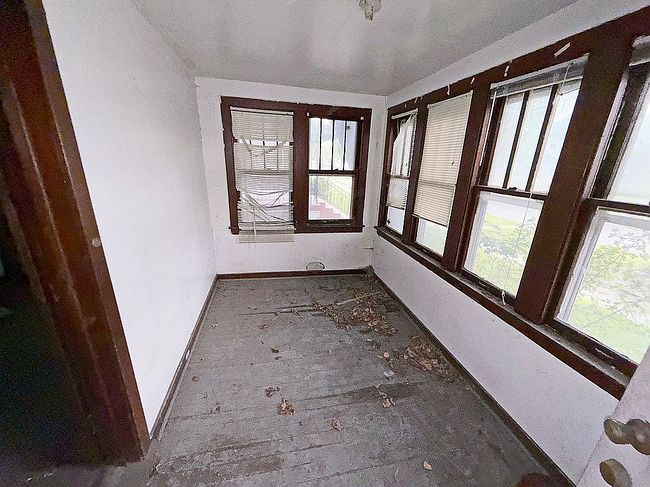 Image of 709 Vermont St