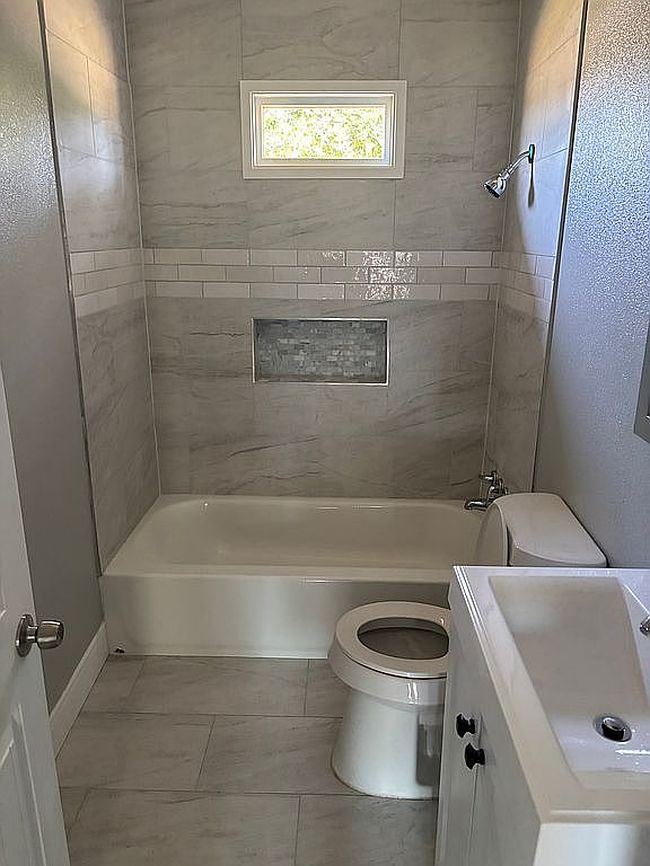 Photo of 512 W Wheeler St, Breckenridge, TX