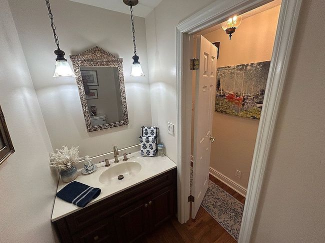 Photo of 607 Briarleaf Dr, Pittsburgh, PA