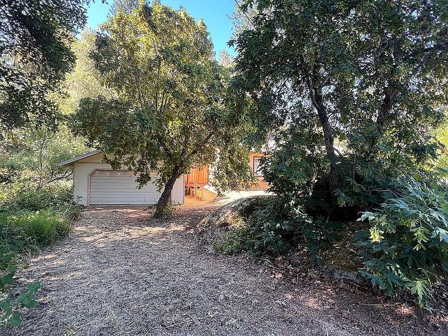 Photo of 7935 Fairplay Rd, Somerset, CA