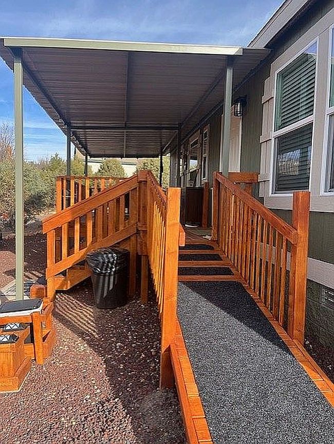 Photo of 6270 Juniper Ridge Rd, Show Low, AZ