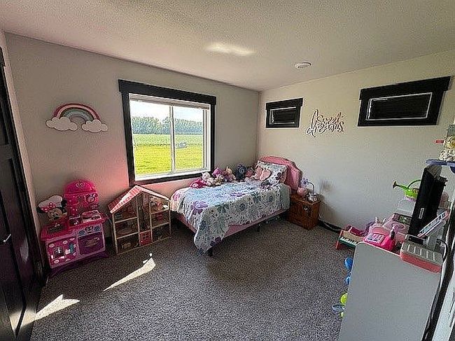 Photo of 108 Tamarack Dr Se, Roseau, MN