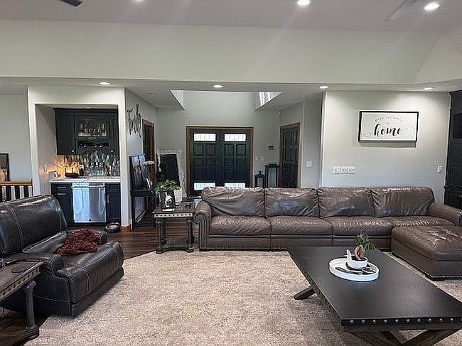 Photo of 900 Saint Andrews Ct, York, NE
