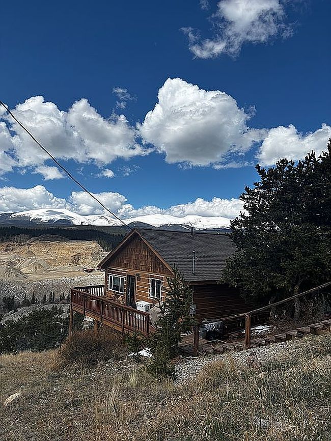 Image of 242 Platte View Dr