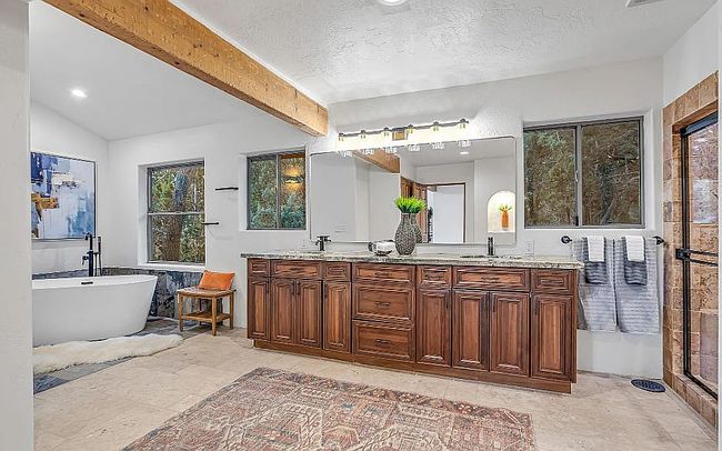 Photo of 345 Coronado Trl, Sedona, AZ