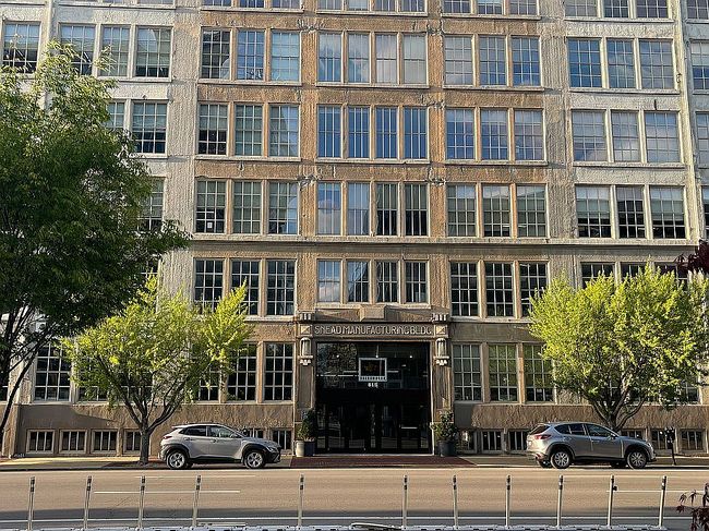 Image of 815 W Market St Unit 807