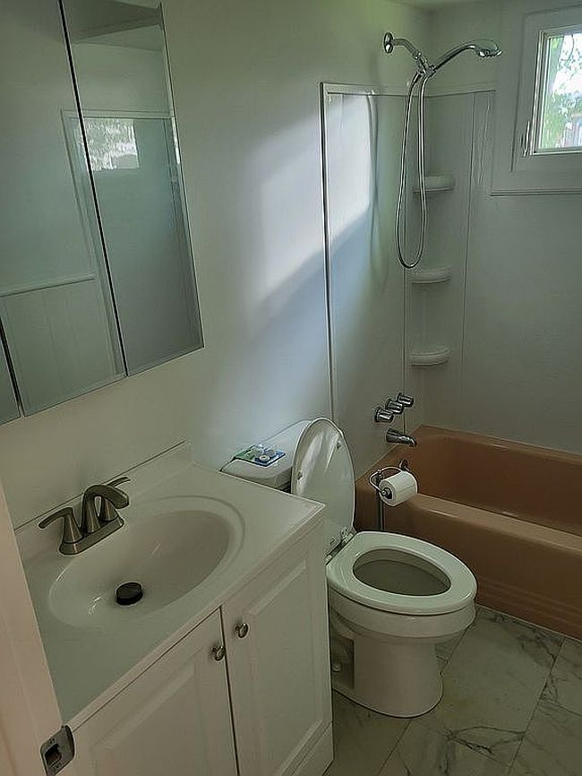 Image of 115 Hammond St