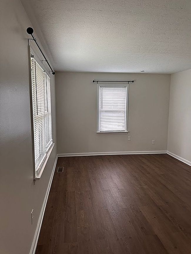 Photo of 3292 Plano Rd, Bowling Green, KY