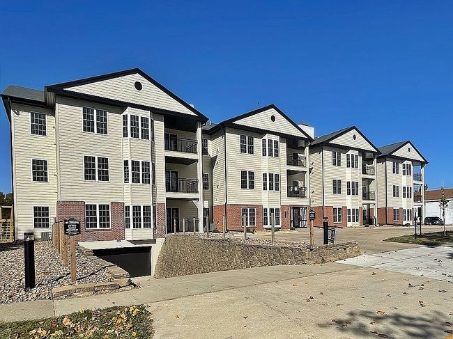 Photo of 209 W Jefferson St #16, Winterset, IA