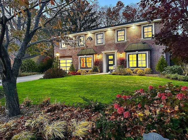 Photo of 112 Twin Oaks Dr, Kings Park, NY