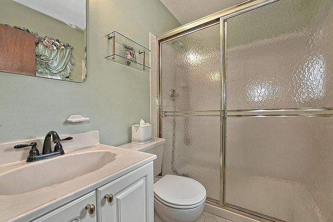 Image of 250 N Delaware Ave
