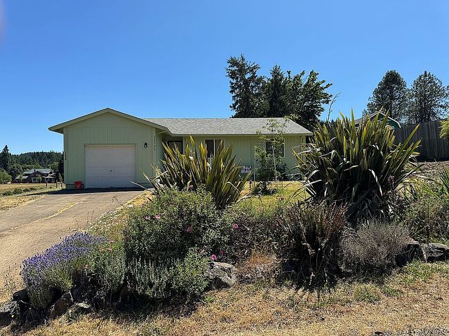 Photo of 24326 Evergreen Rd