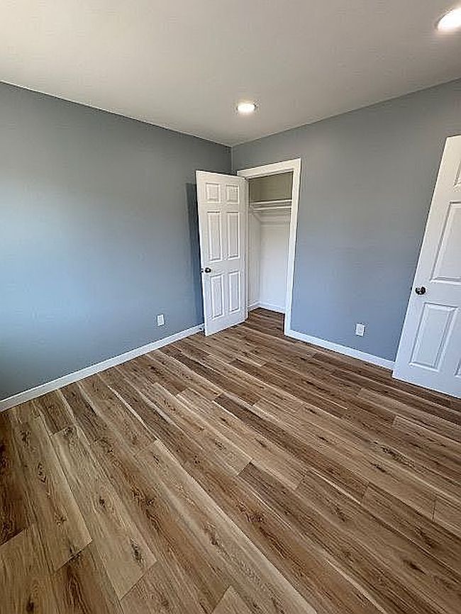 Additional photo 2 of property located at 1922 Main St