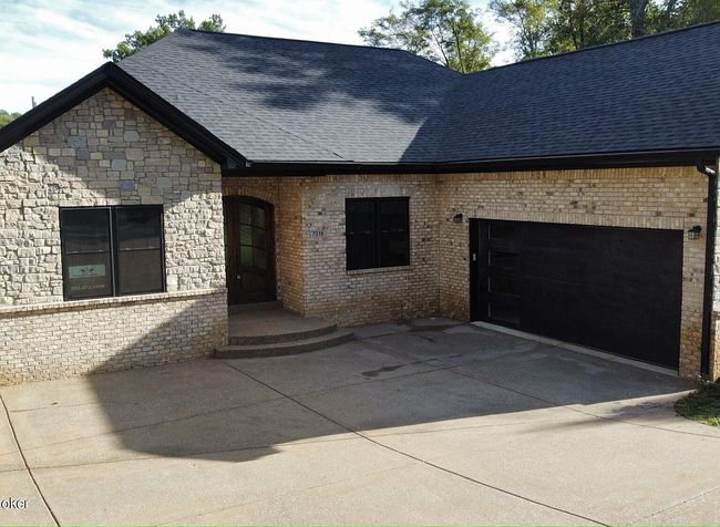 Image of 7018 Shallow Lake Rd