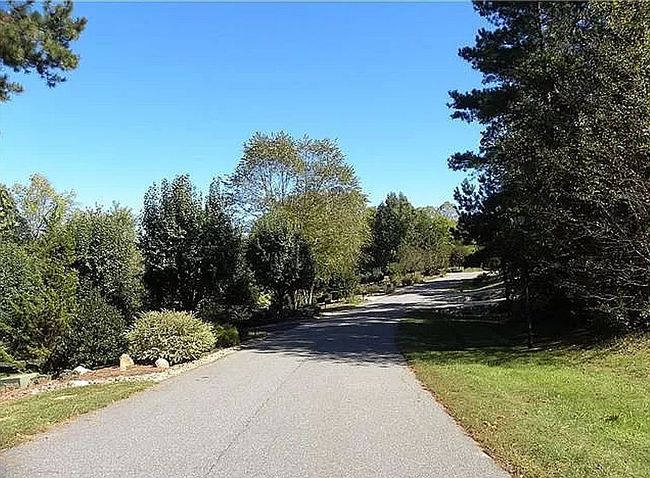 Photo of 8118 Summit Ridge Dr, Catawba, NC