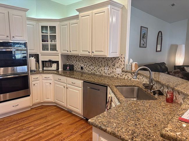 Image of 8 Darian Dr