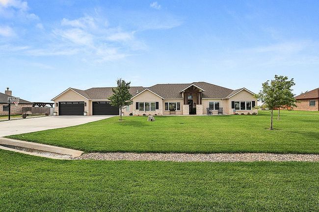 Additional photo 3 of property located at 14104 Lobelia Pl