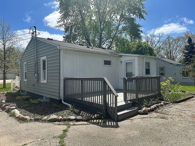 Image of 628 Aiken St