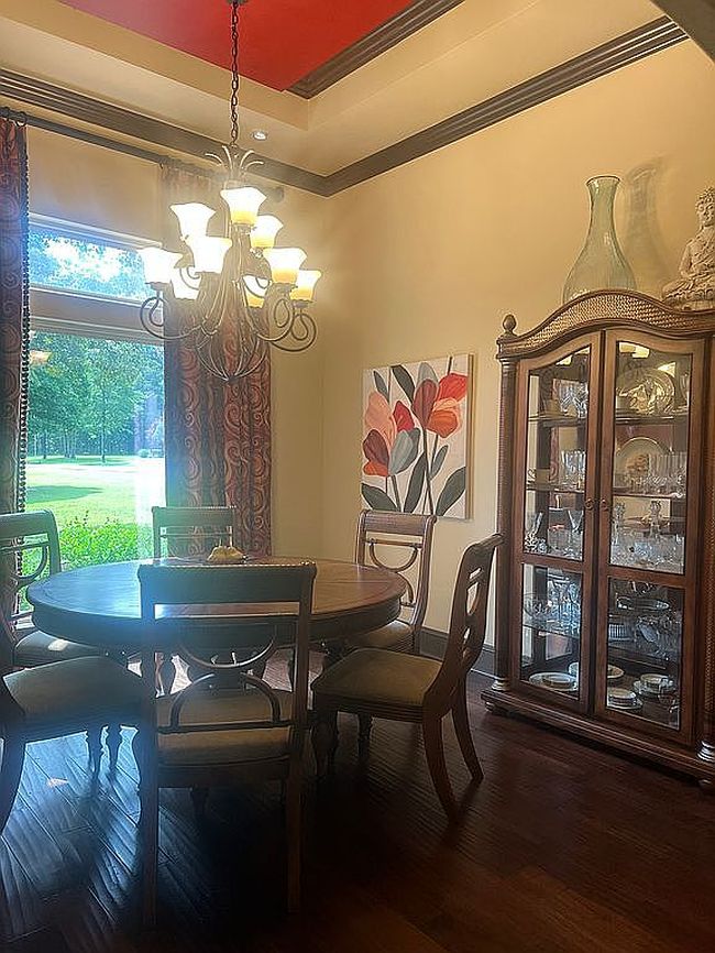 Image of 1296 Royce Rd