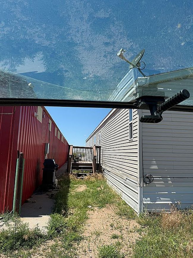 Photo of 850 Lakeview West Rd, Brule, NE