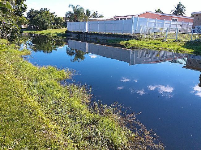 Photo of 1111 Nw 43rd St, Oakland Park, FL