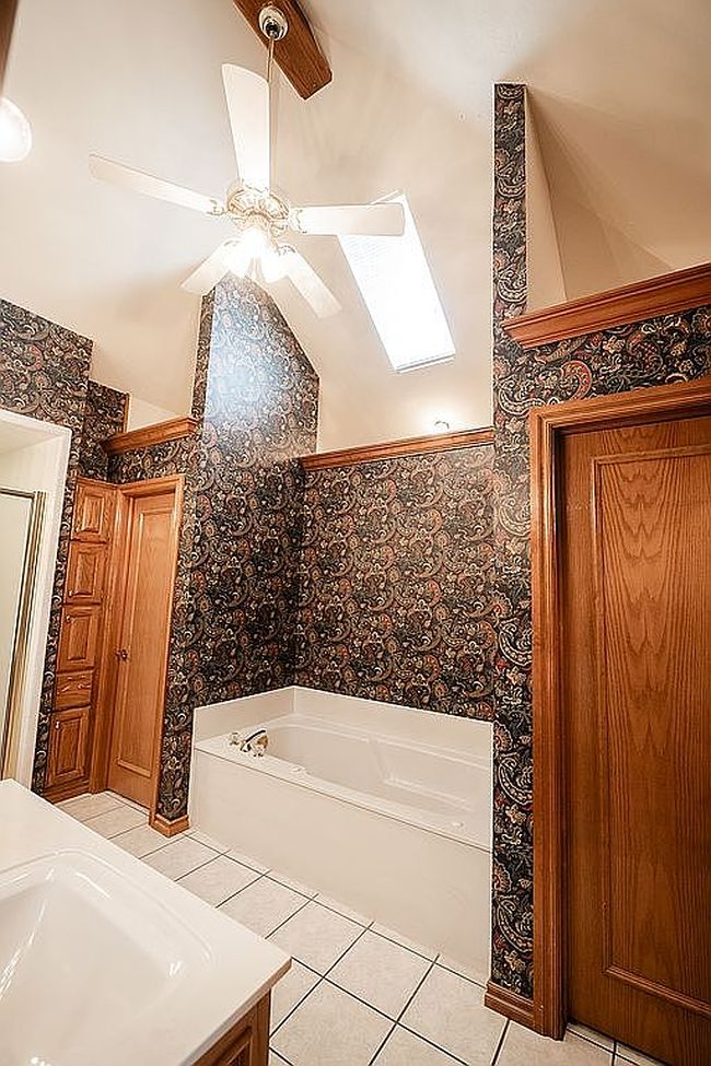 Photo of 11741 Hackney Ln, Yukon, OK