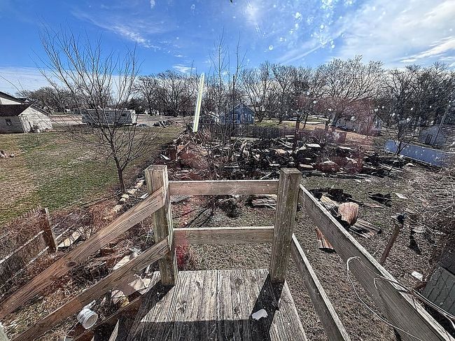 Image of 310 Main St