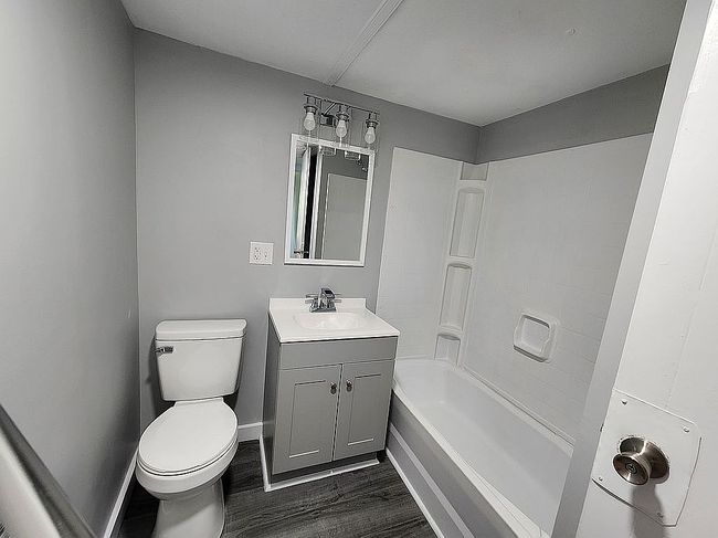 Image of 87 Plainview Rd