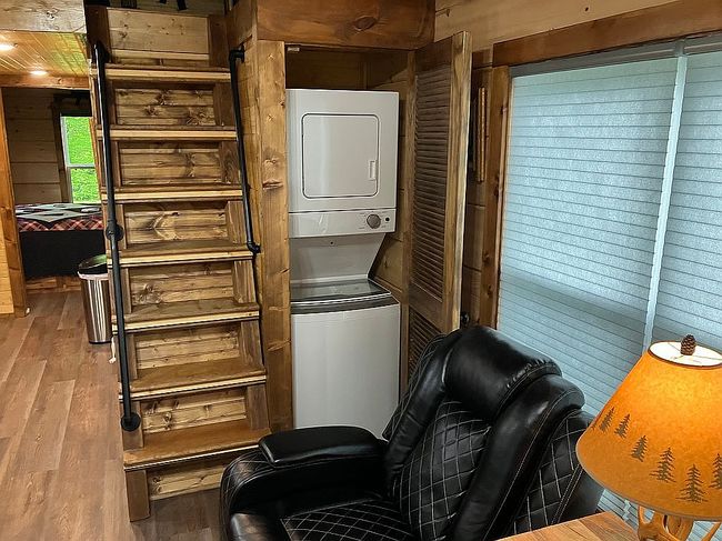 Photo of 121 Lazy Bear Trl, Andrews, NC