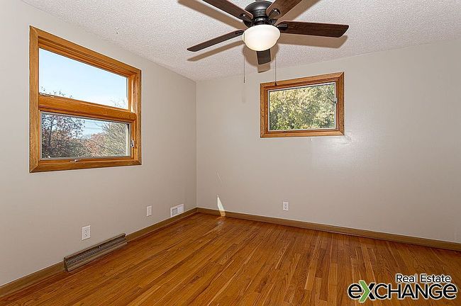 Photo of 2718 Avalon Dr, Bettendorf, IA