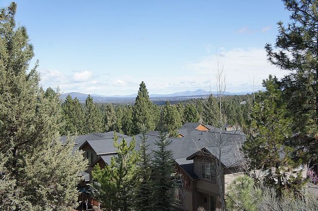 Photo of 2578 Nw Cousins Pl, Bend, OR