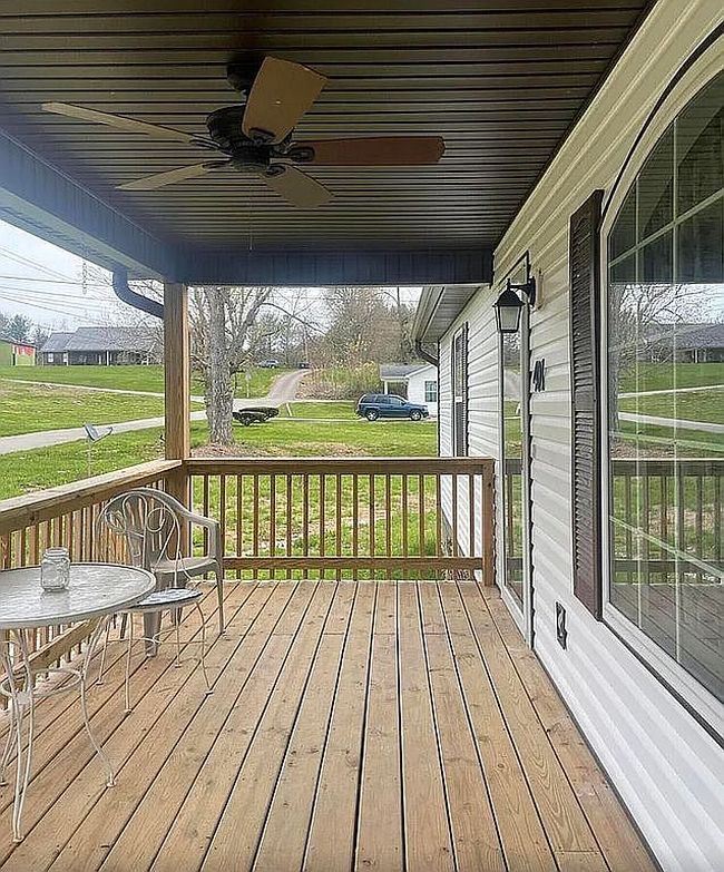 Image of 401 Brandon Ave