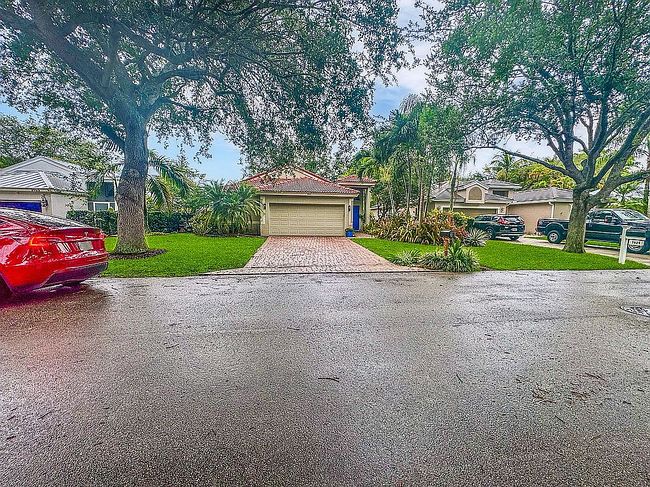 Image of 3945 Sea Grape Cir