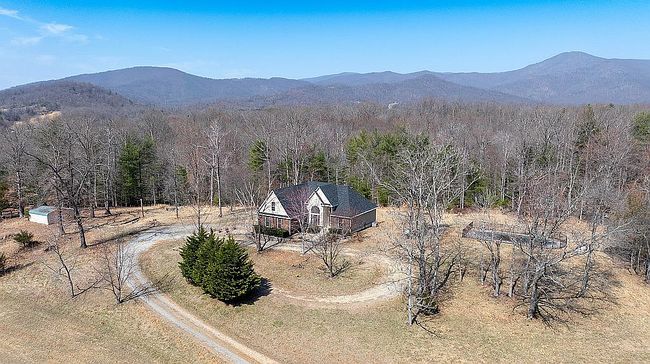 Preview of property located at 549 Thrashers Creek Rd