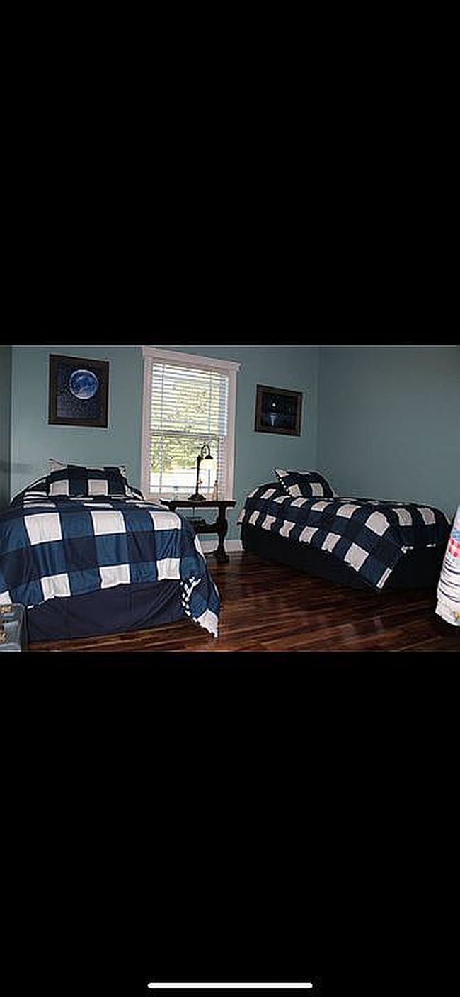 Image of 3645 Dean Rd Ne