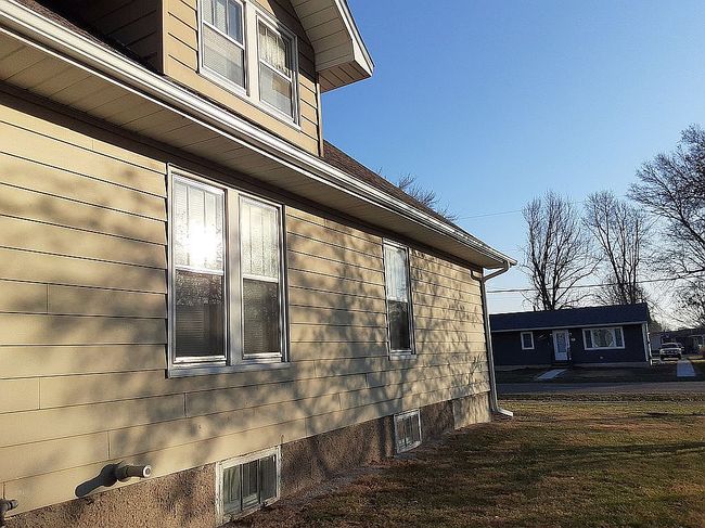 Image of 204 E Seymour St
