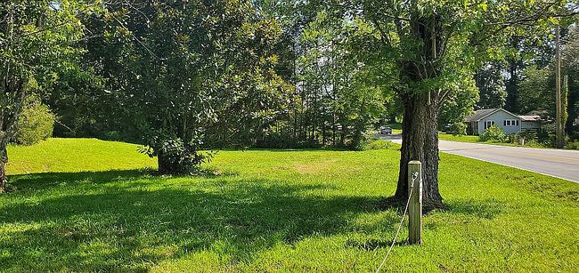 Photo of 18 Banther Dr, Penrose, NC