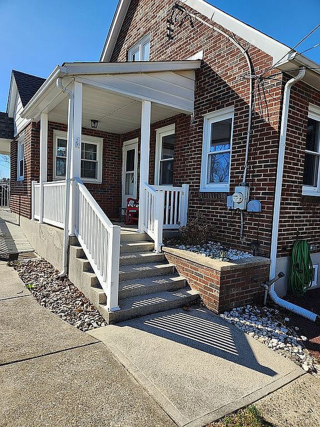 Image of 1867 Major St