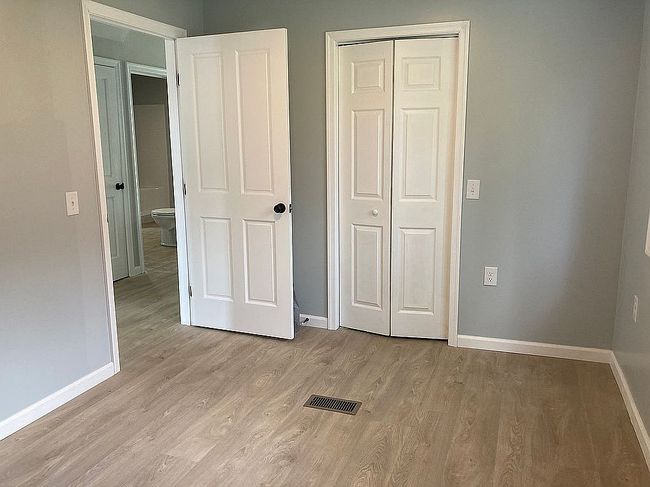 Image of 121 Park Pl