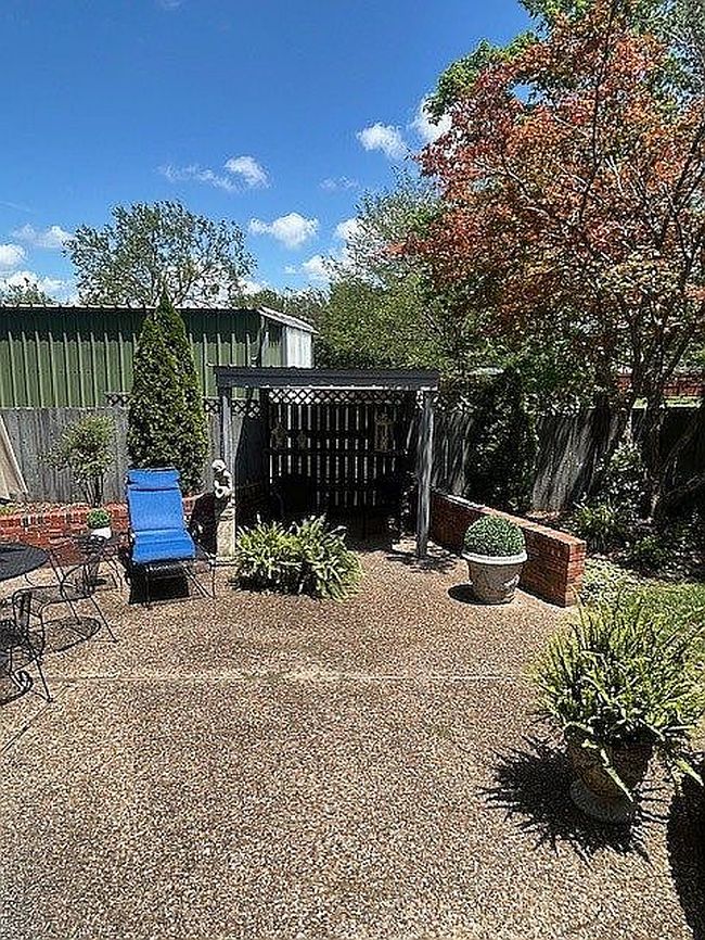 Photo of 1505 S Mount Olive St, Siloam Springs, AR