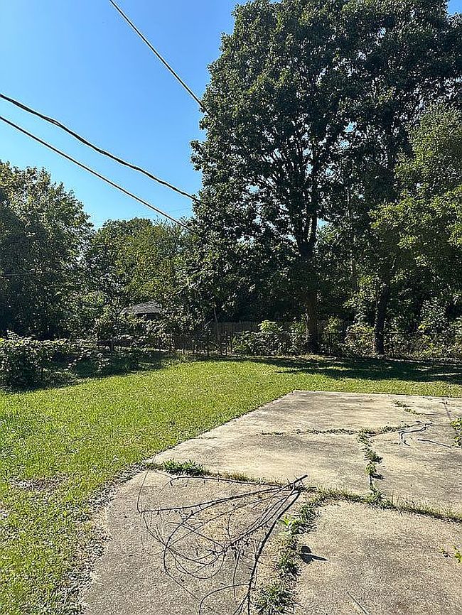 Photo of 19665 Dwyer St, Detroit, MI